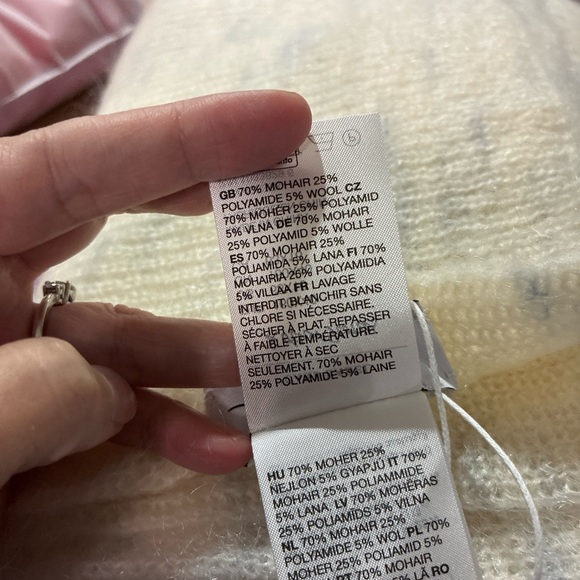 NWT & Other Stories Cream/Ivory Knit Scarf - Picture 7 of 7